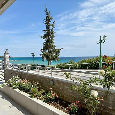 Blue Horizon 6 Apartment Nea Kallikrateia Ngoại thất bức ảnh