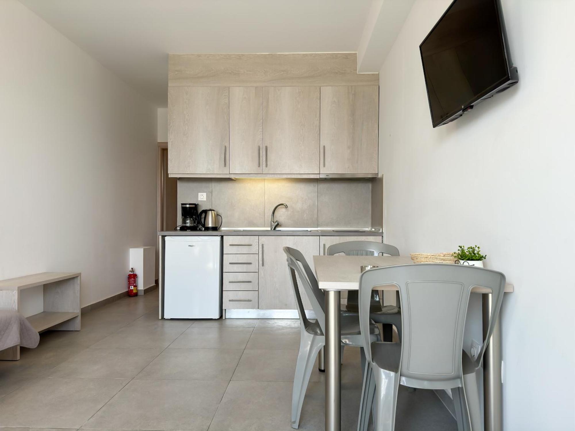 Blue Horizon 6 Apartment Nea Kallikrateia Ngoại thất bức ảnh