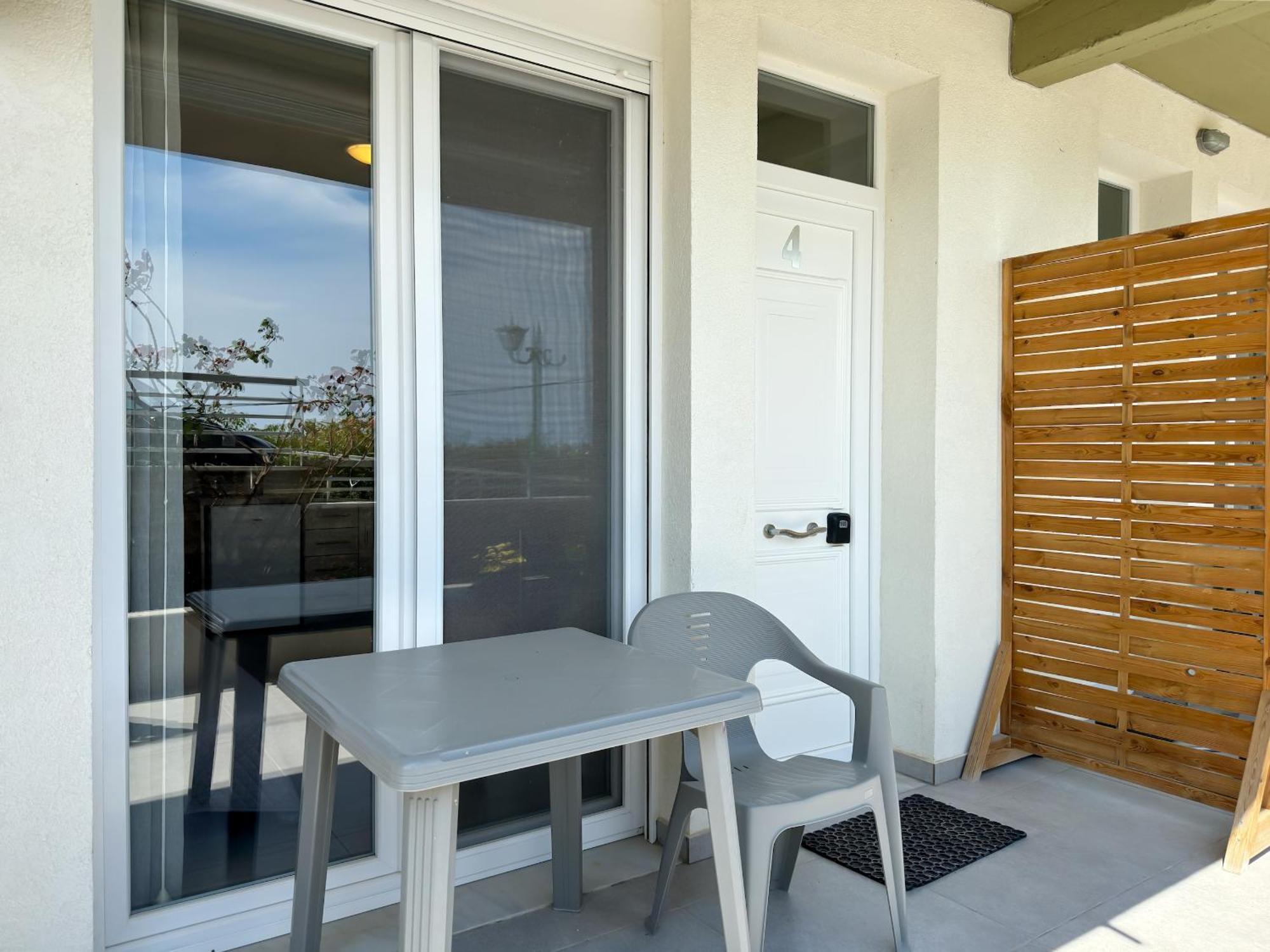 Blue Horizon 6 Apartment Nea Kallikrateia Ngoại thất bức ảnh
