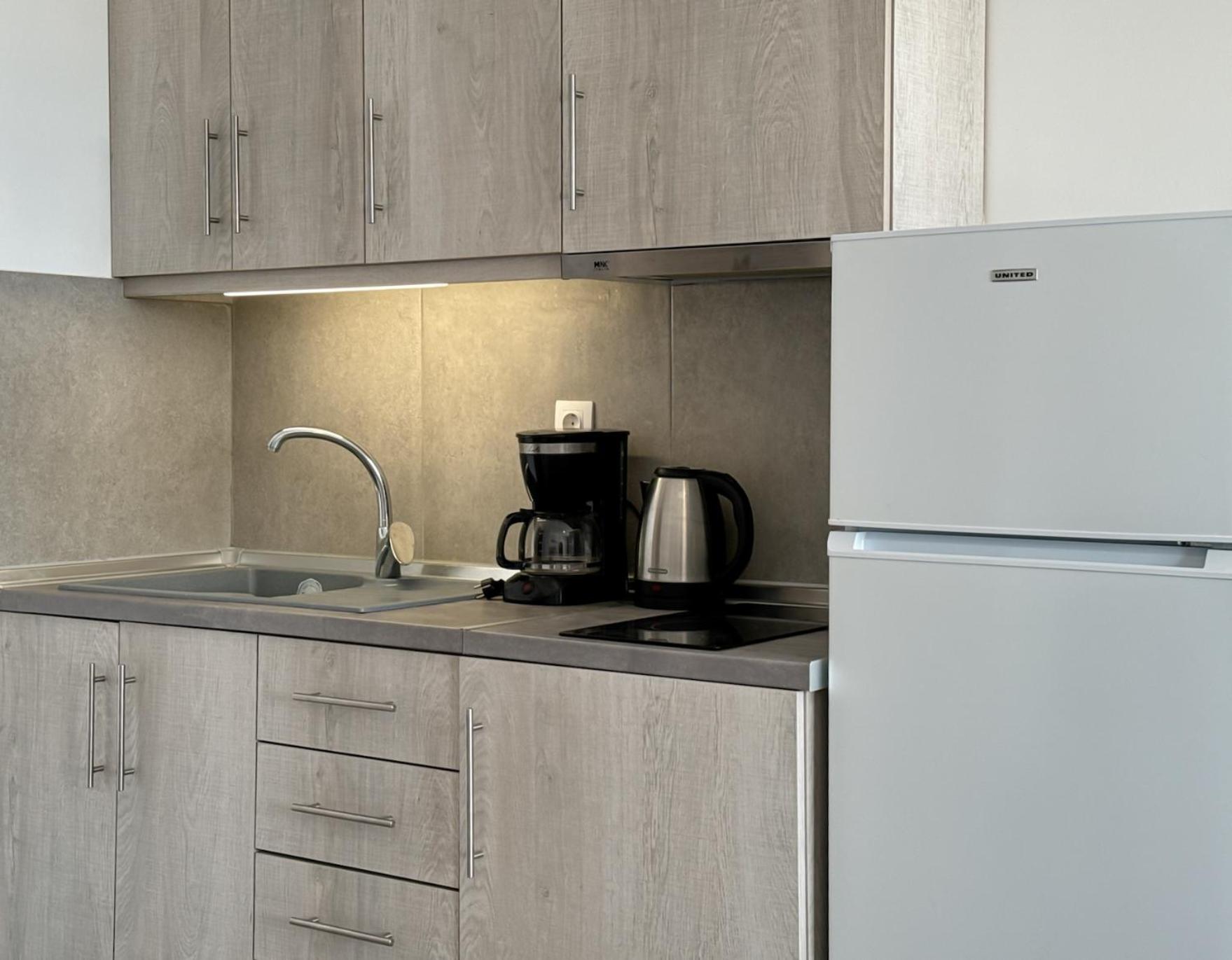 Blue Horizon 6 Apartment Nea Kallikrateia Ngoại thất bức ảnh